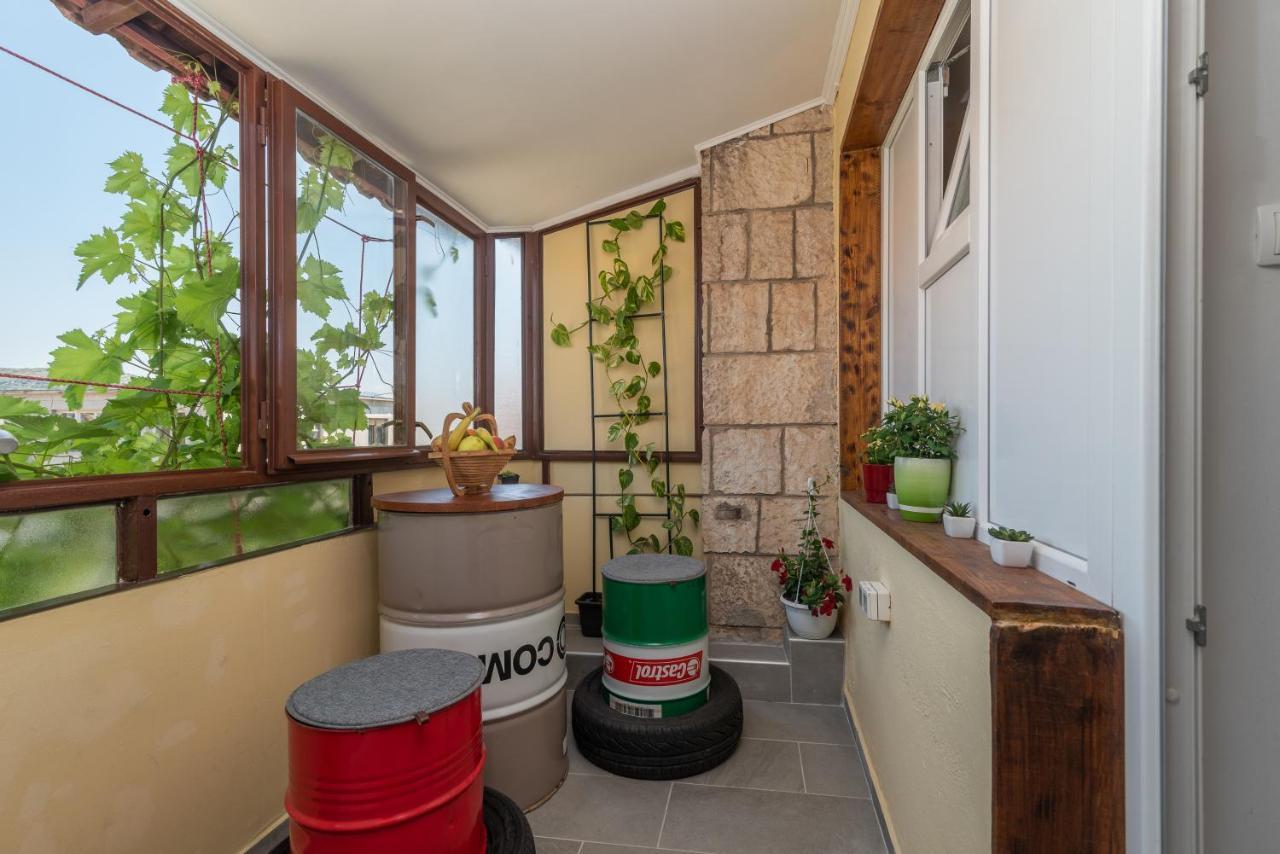 Studio Apartman Duje Trogir Exteriör bild